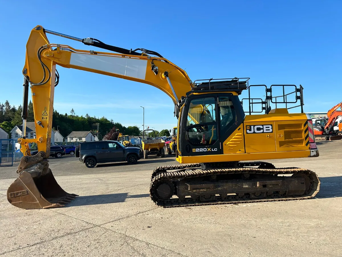 2020 JCB 220X 5827Hrs - MULLANS - Image 1