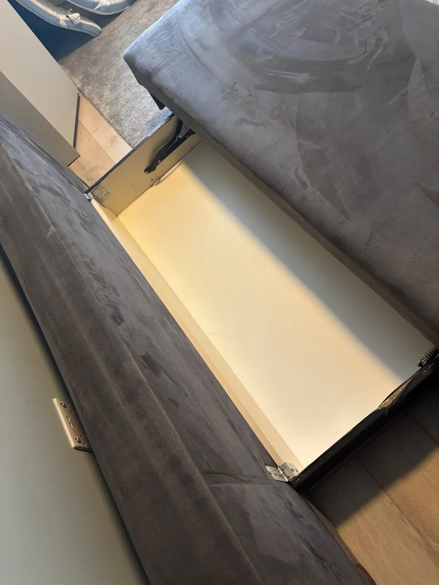 Sofa bed - Image 4