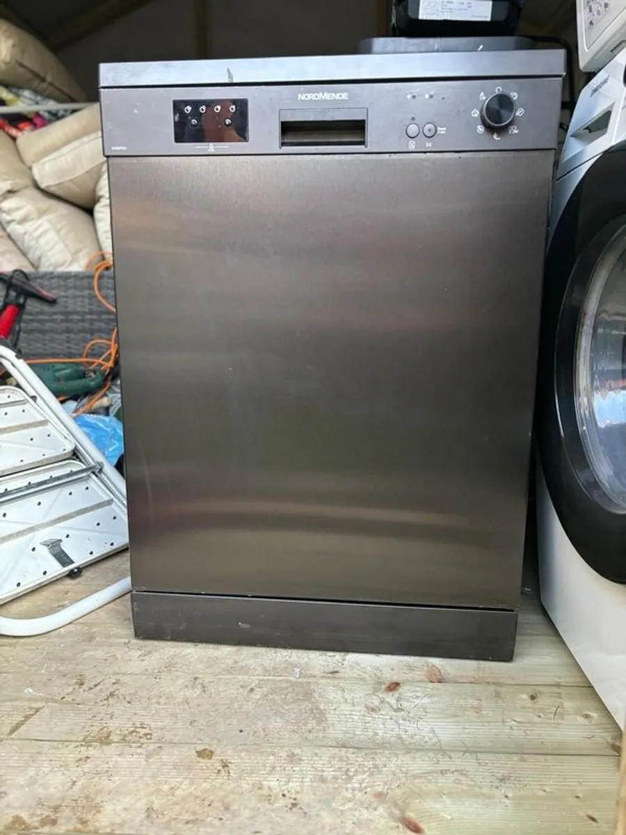 Nordmende, DW67BL, 60cm Freestanding Dishwasher, Black - Image 2