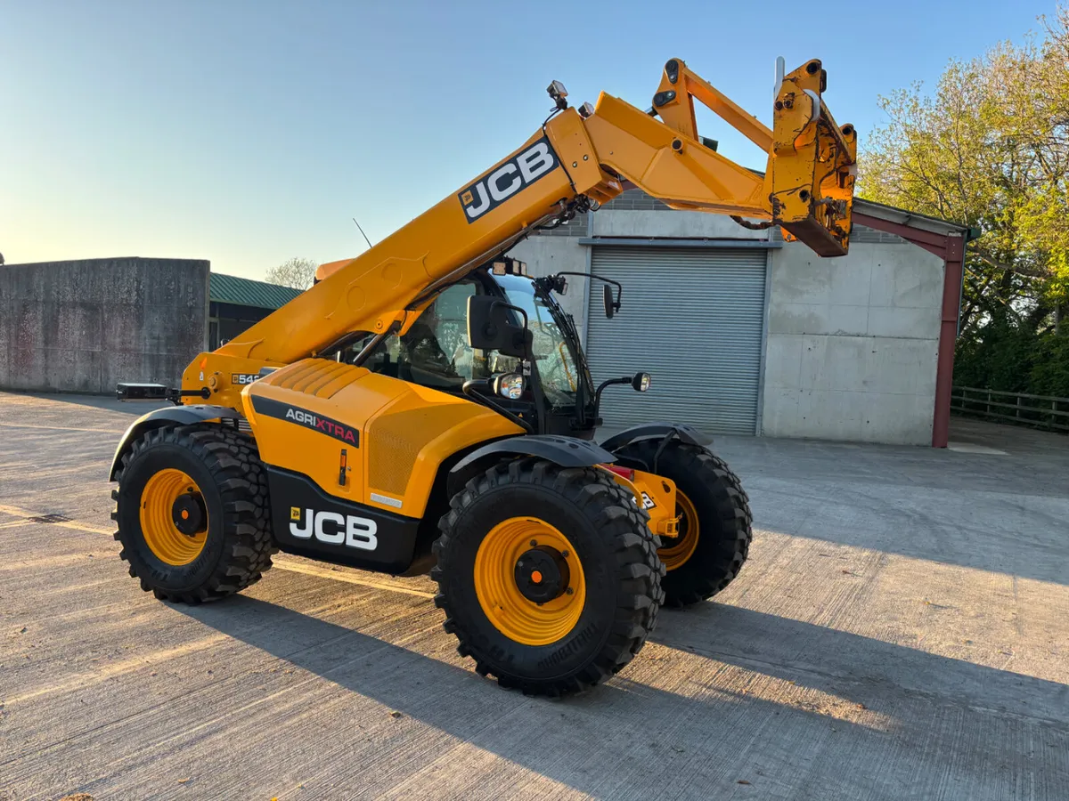 2021 JCB 542-70 AGRI XTRA - Image 2