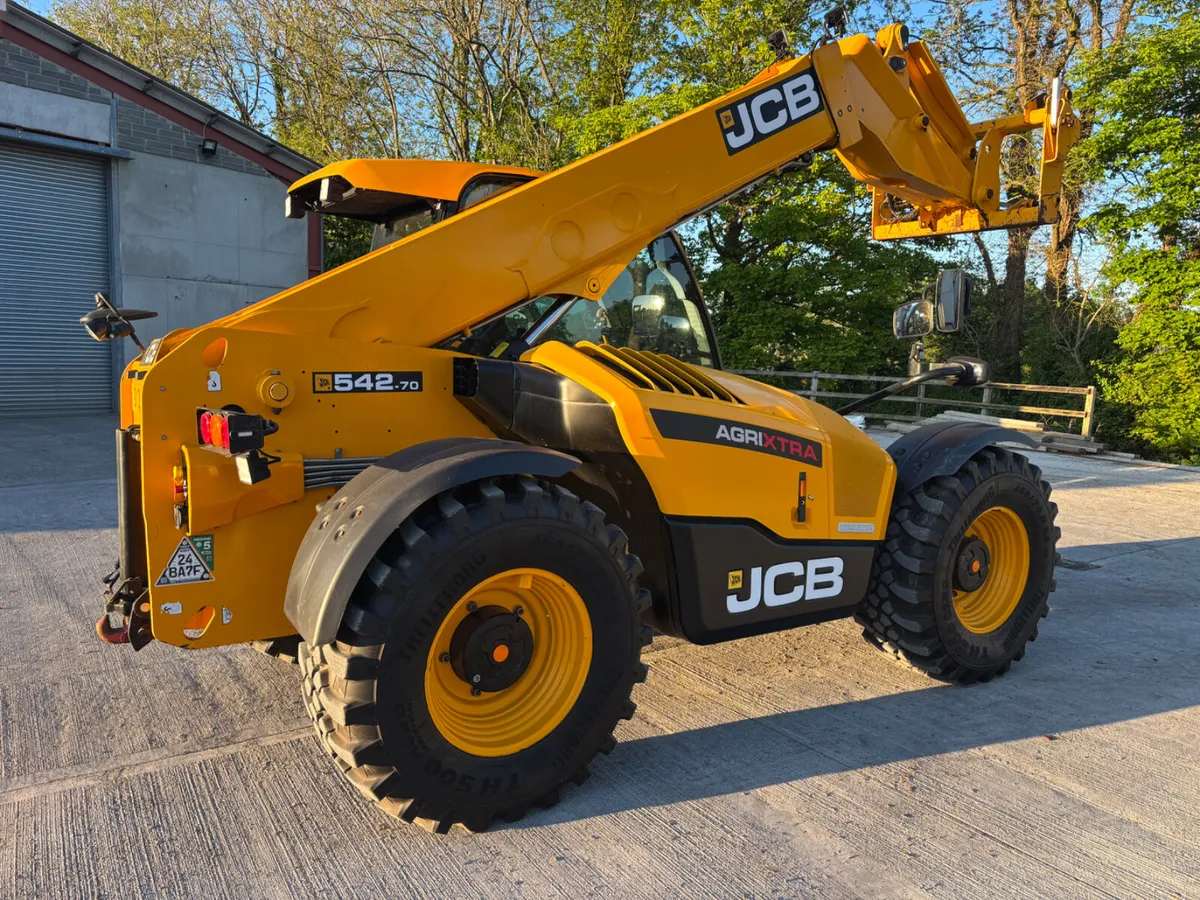 2021 JCB 542-70 AGRI XTRA - Image 3