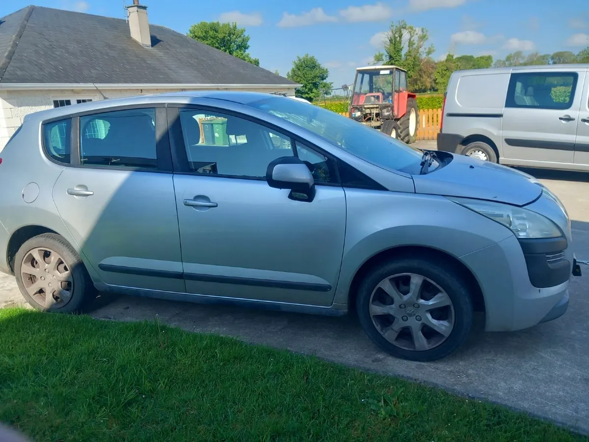 Peugeot 3008 2010 - Image 4