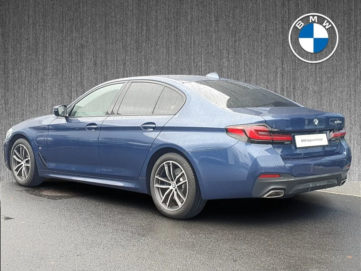 BMW 5 Series 530e M Sport Saloon - Image 3