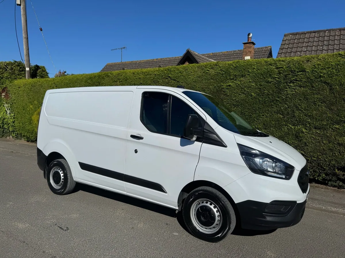 Ford transit custom cvrt 3/26 - Image 2