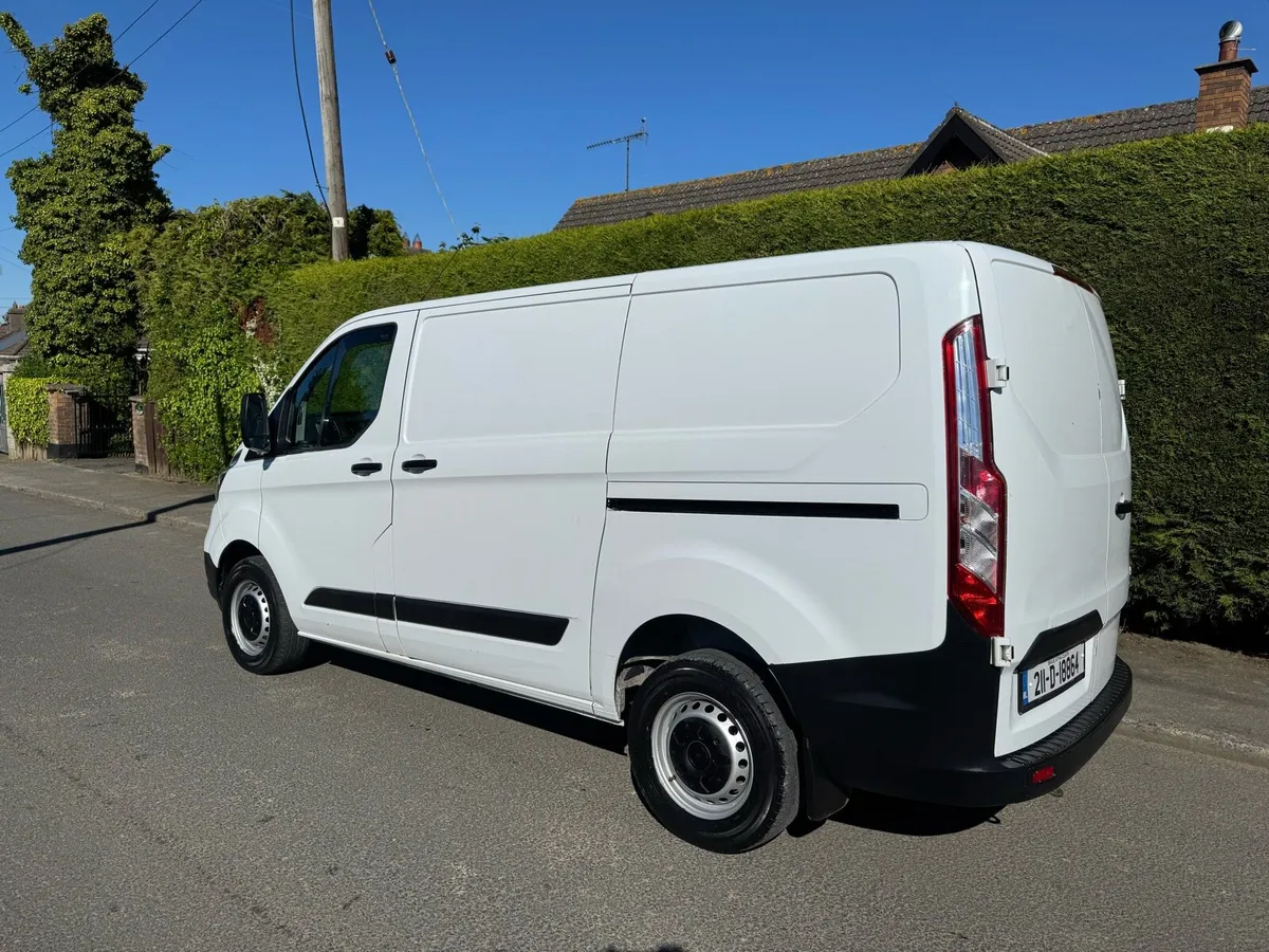 Ford transit custom cvrt 3/26 - Image 4