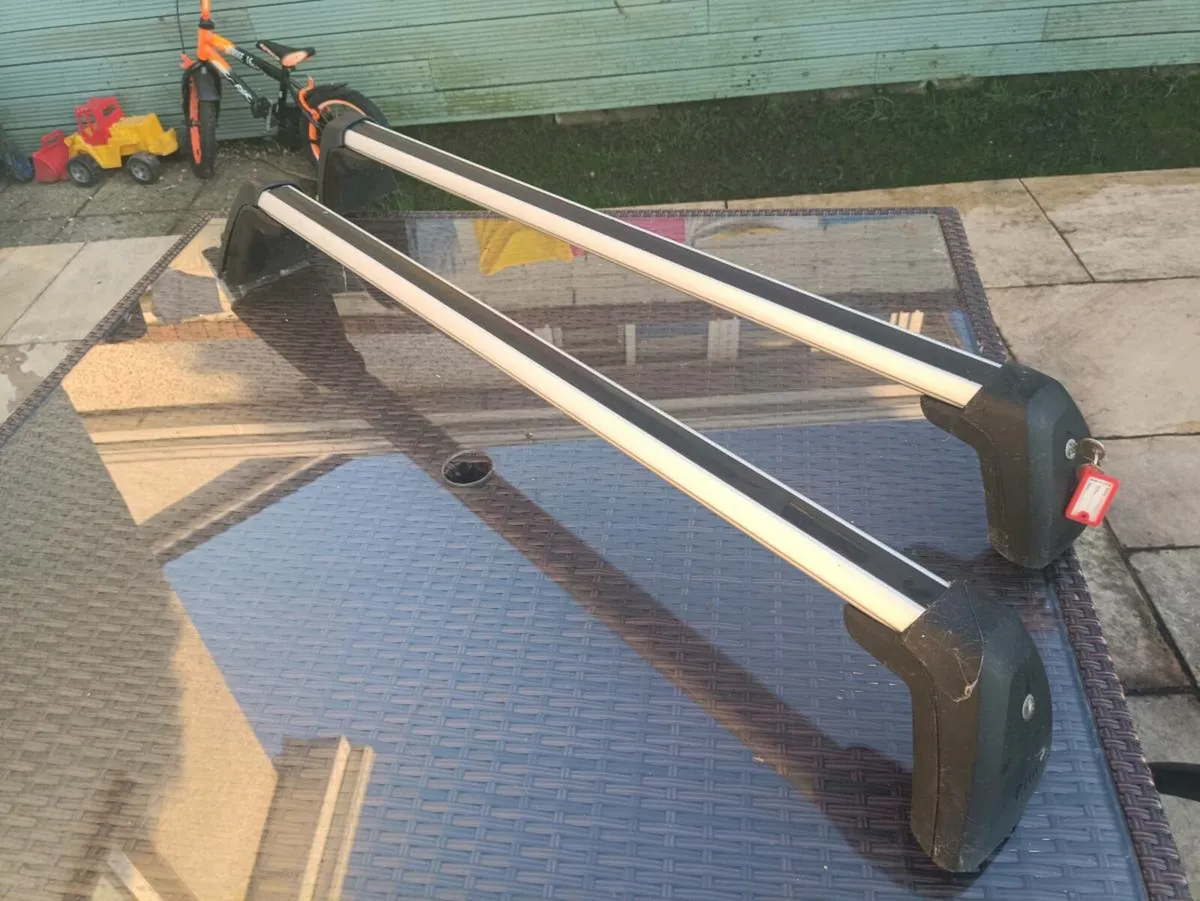 Genuine BMW Roofbars - Image 3