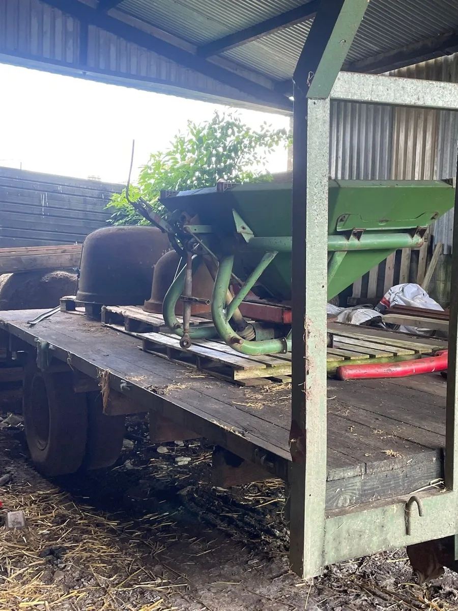 Bale trailer - Image 4