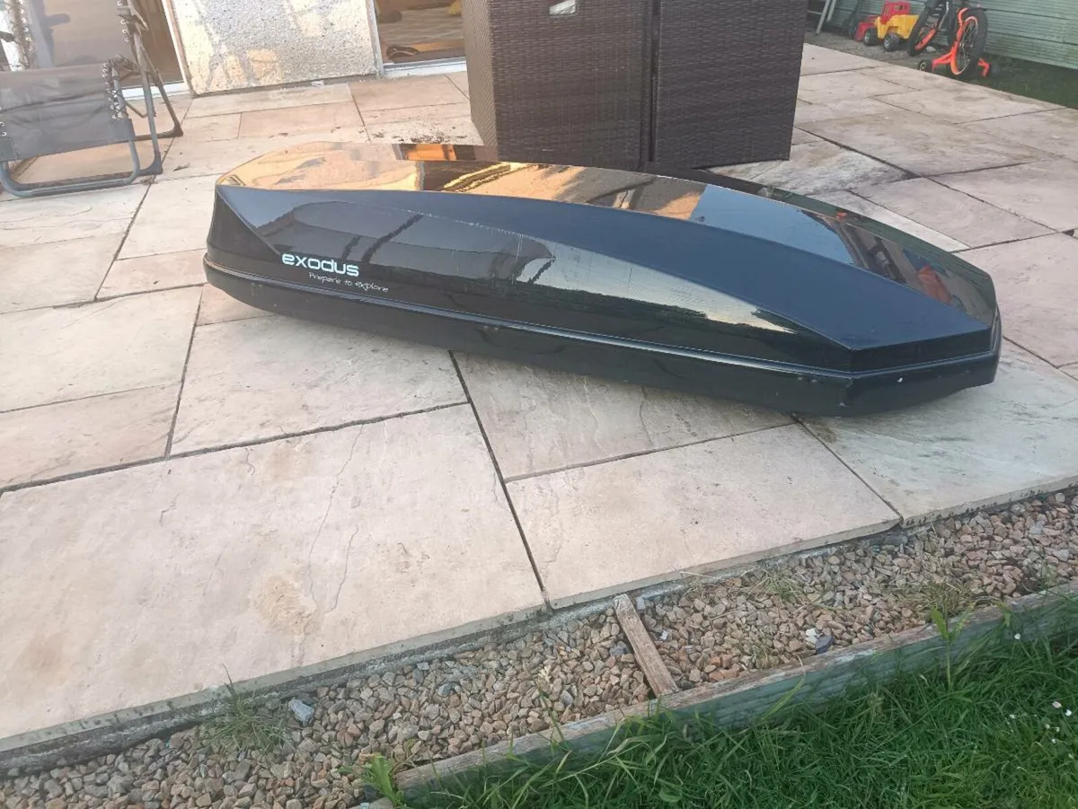 Large Roofbox - Image 2