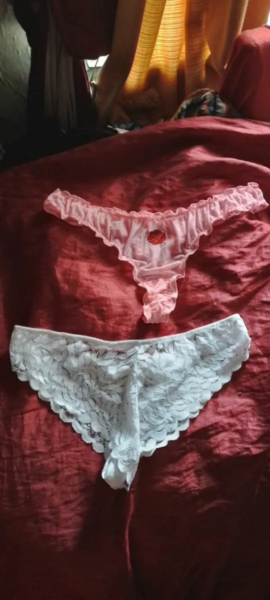 Crossdresser? Lingerie leatherlook - Image 4