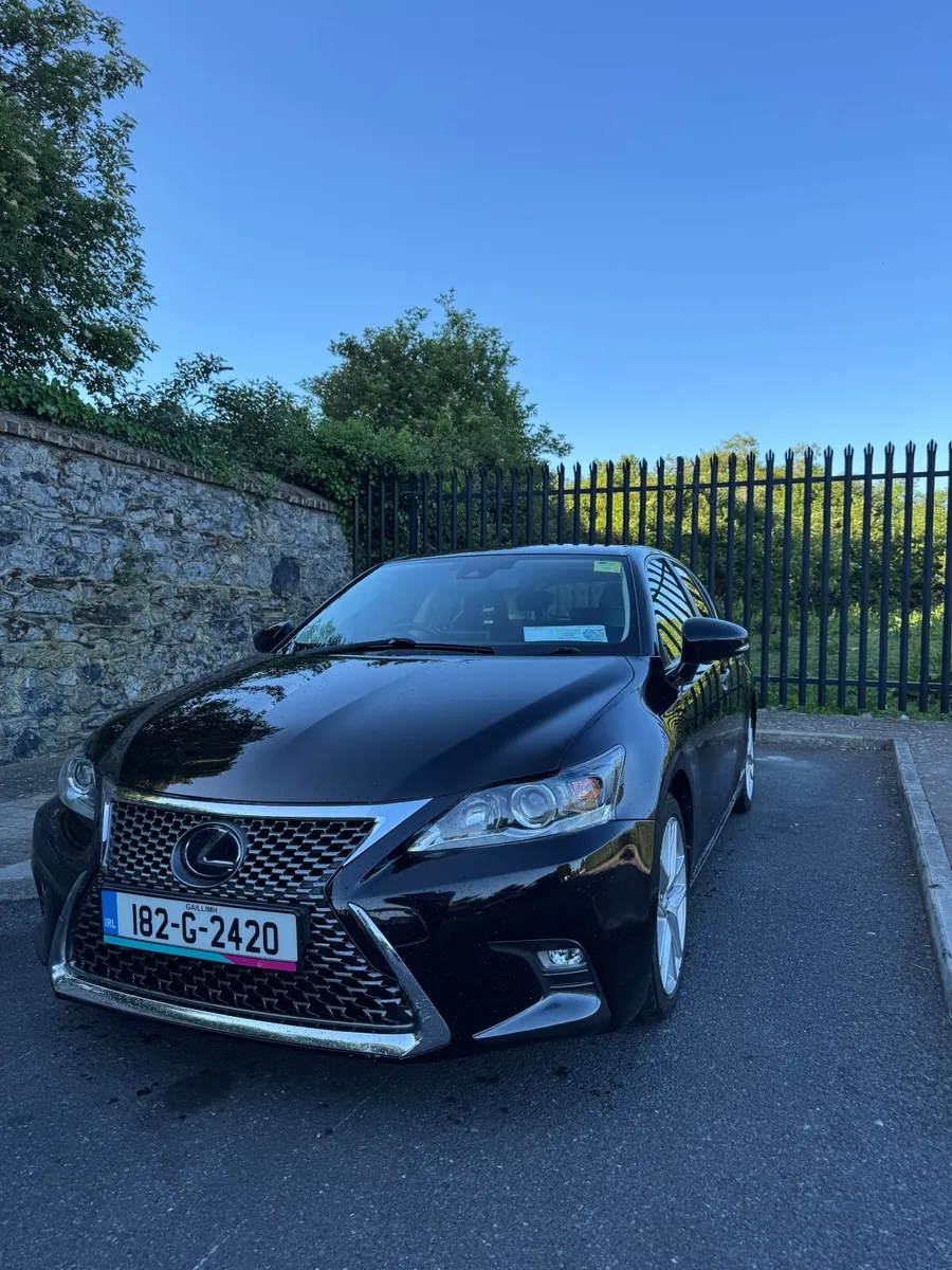 Lexus CT 2018 - Image 2
