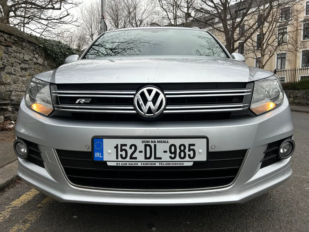 2015 VOLKSWAGEN TIGUAN R DESIGN PANORAMIC SUNROOF - Image 2