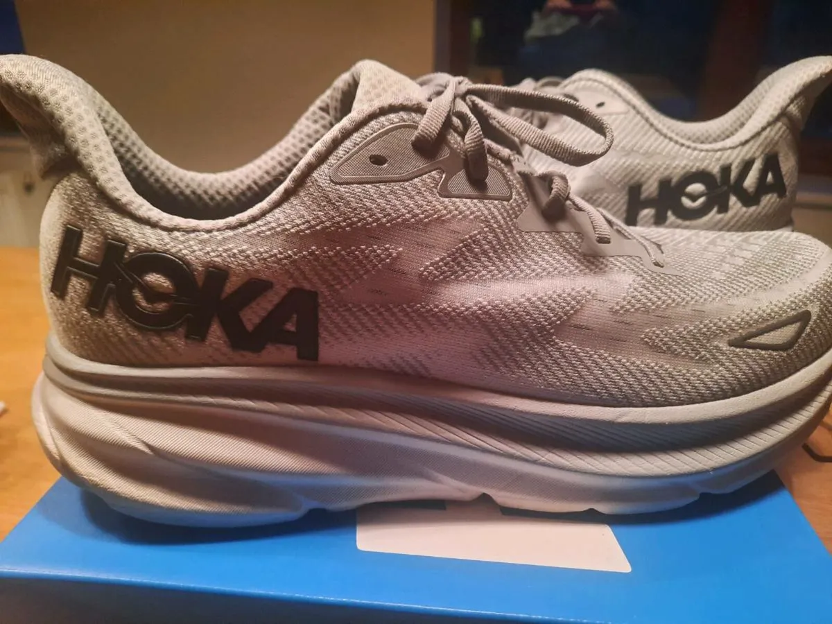 Hoka Clifden 9, size 12.5 - Image 4