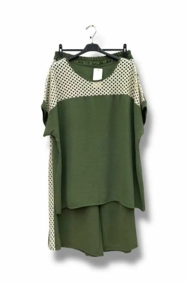 Plus sz khaki set one sz fits 18/22 - Image 1