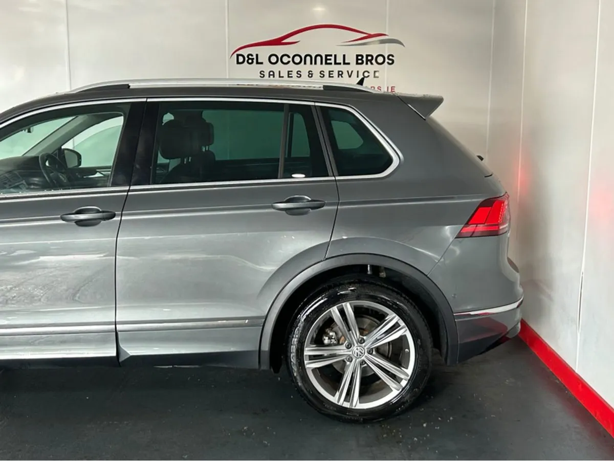 Volkswagen Tiguan R-line 2.0 TDI Manual 6speed FW - Image 3