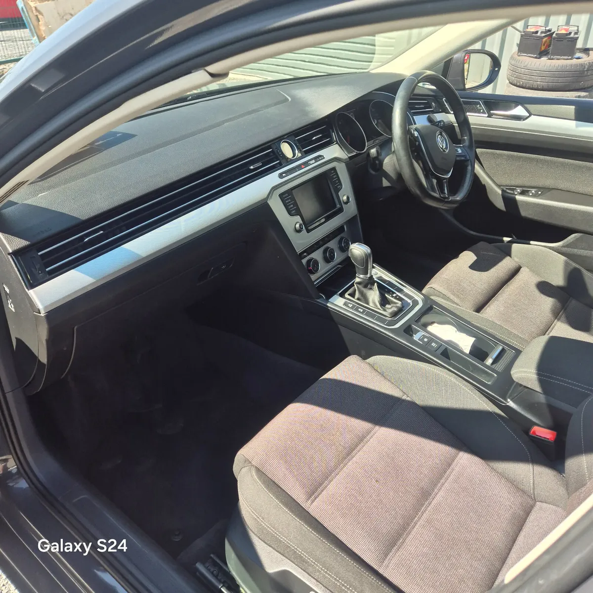 Volkswagen Passat 2015 - Image 4
