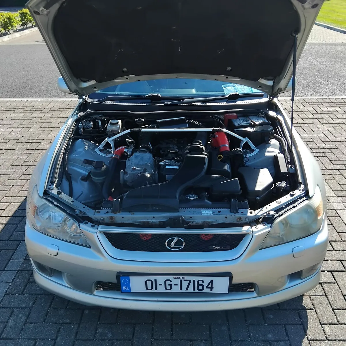 Lexus IS200 Supercharged - Image 2