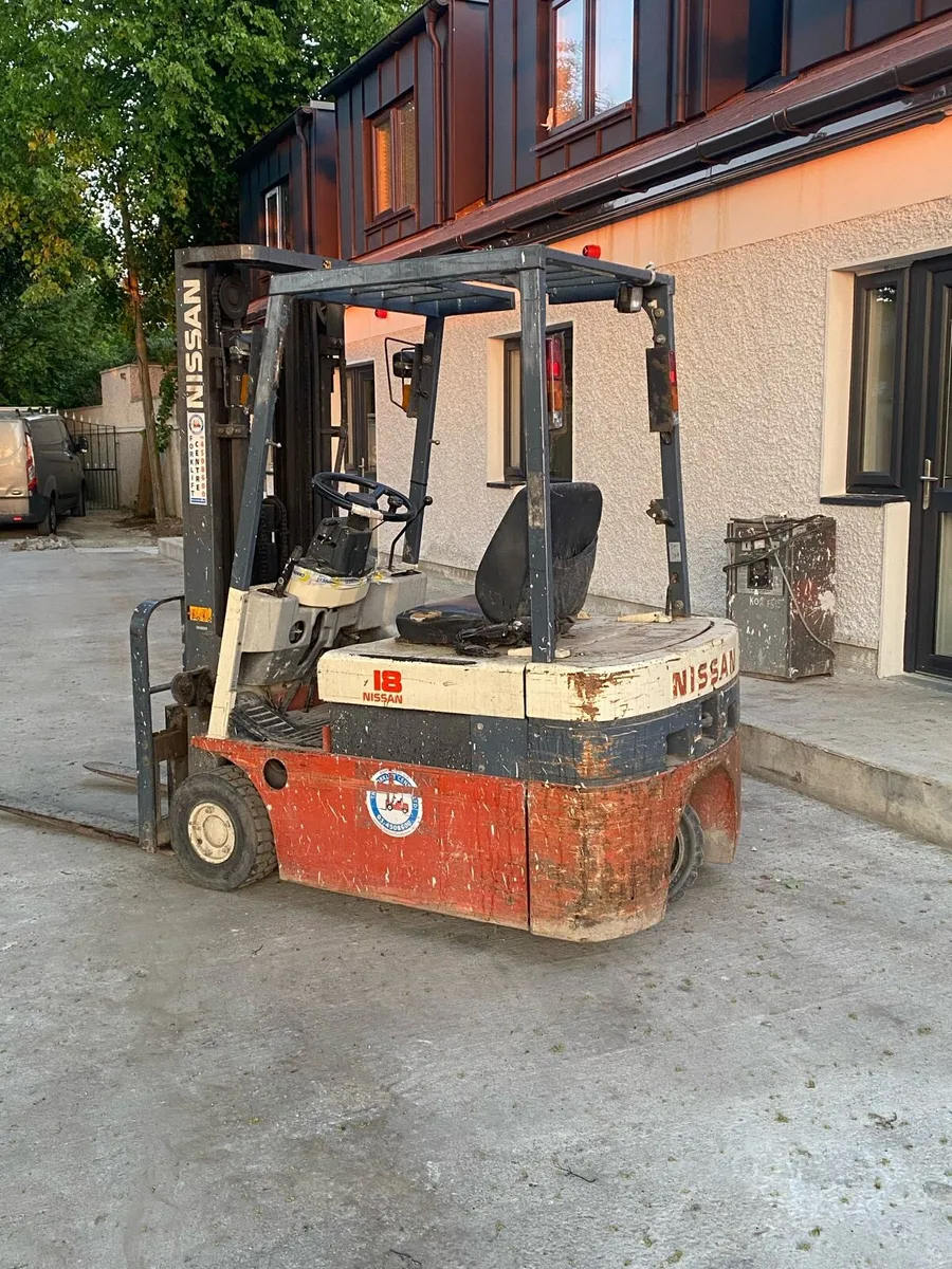 Forklift - Image 1