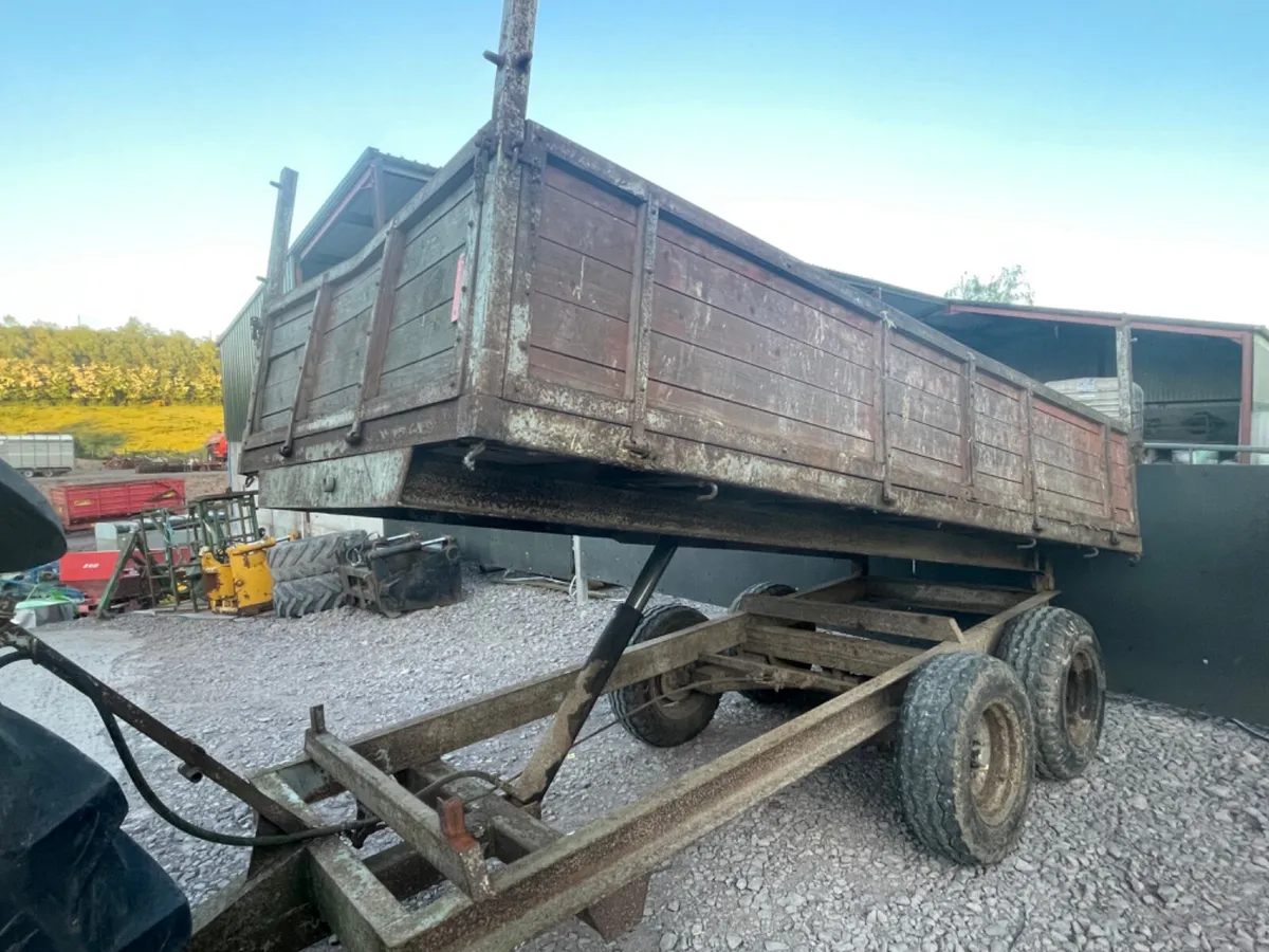Tractor tipping trailer 12ft x 6ft 6” - Image 3