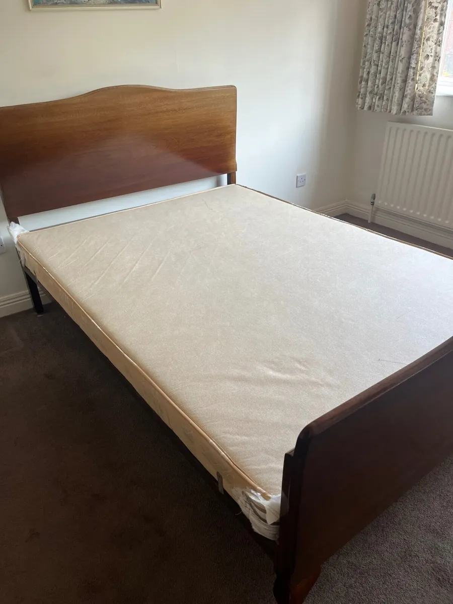 Bed Frame Double free to take away