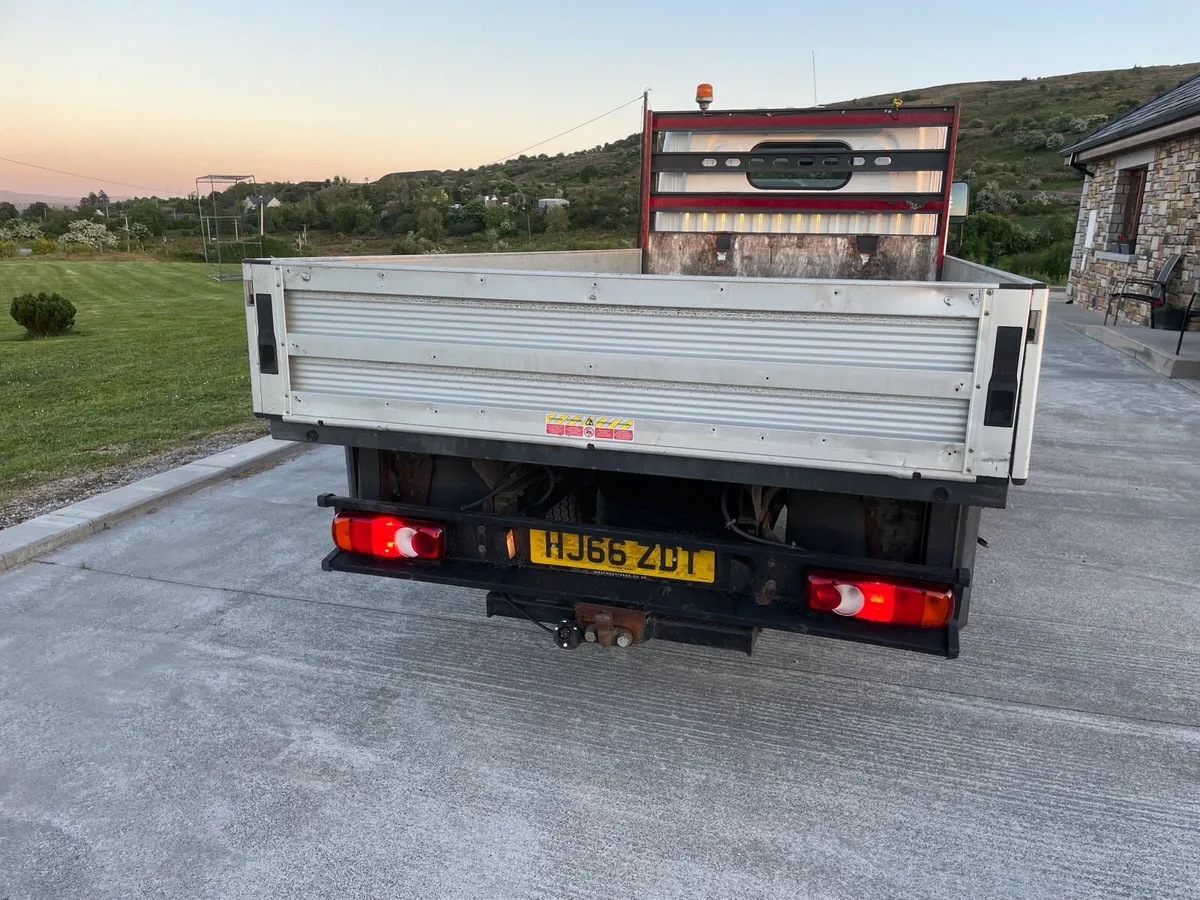 2016 Nissan cabstar 3.5 ton - Image 3
