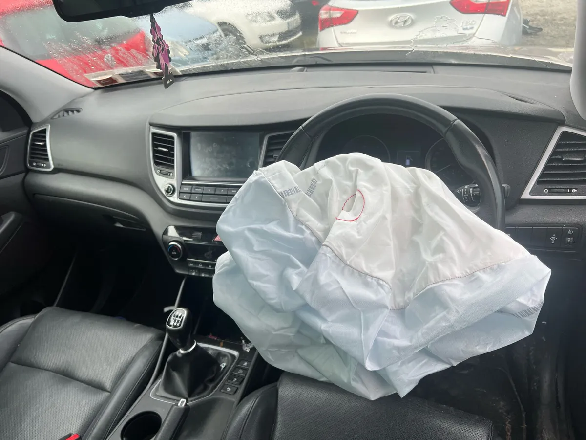 2016 Hyundai Tucson 1.7 Diesel High Spec - Image 2