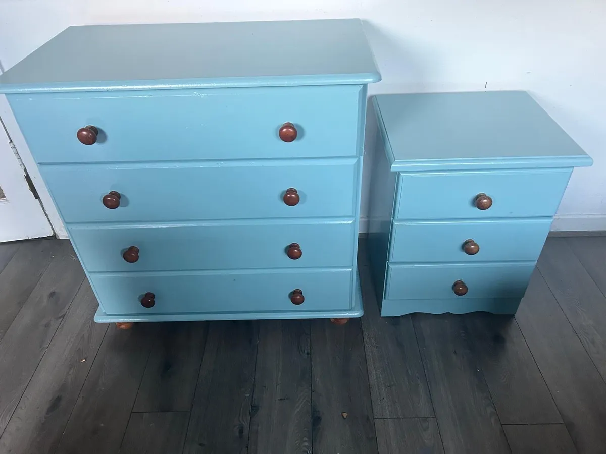 Bedroom Set - Can Deliver!
