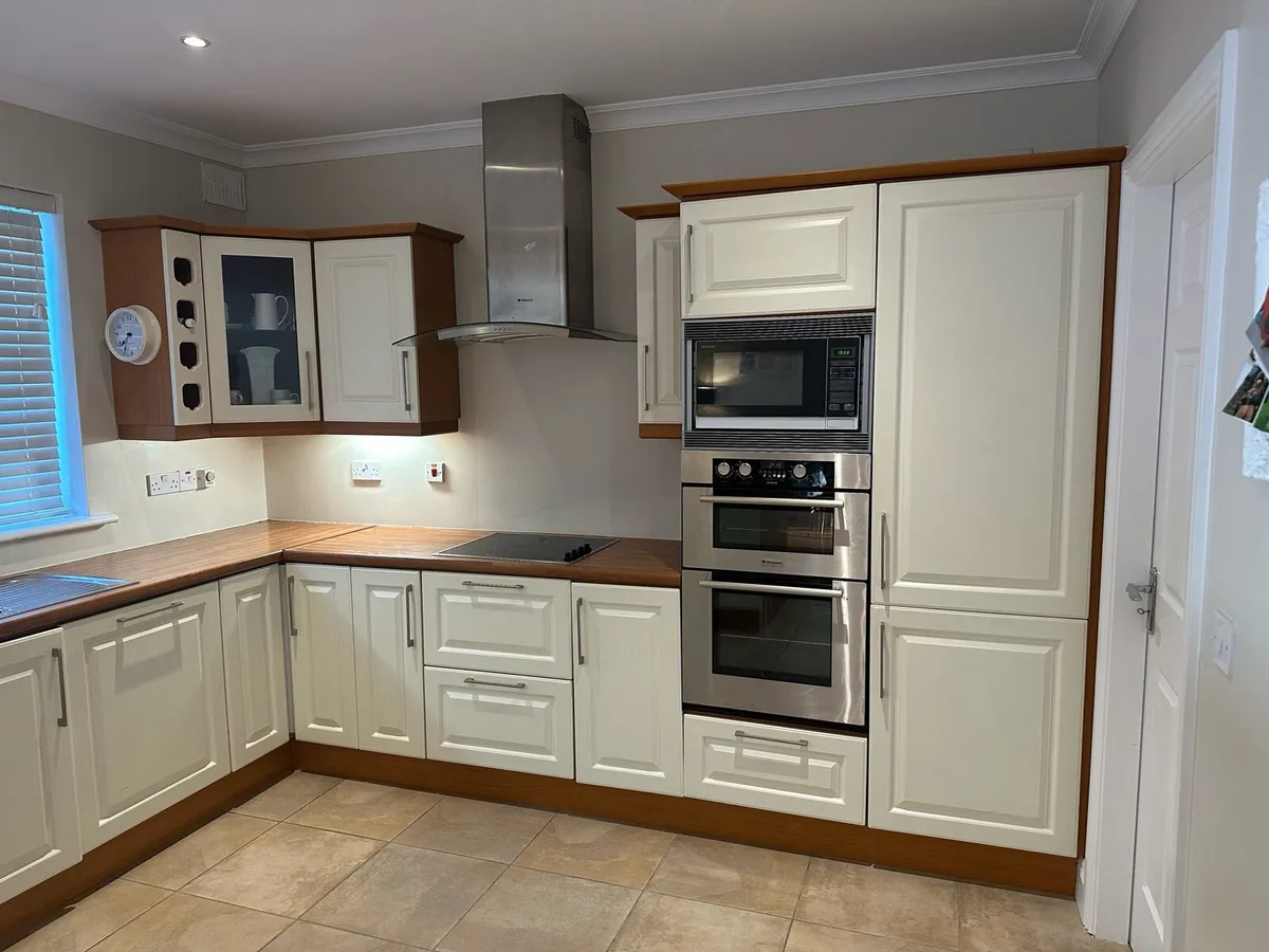 Kitchen - Available Immediately - Image 4