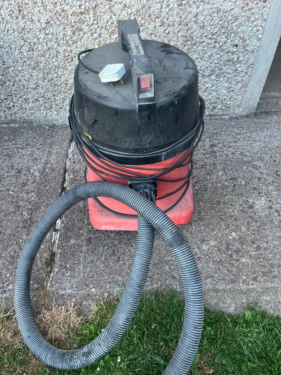 Industrial Vacuum/ Hovers / Numatic - Image 4