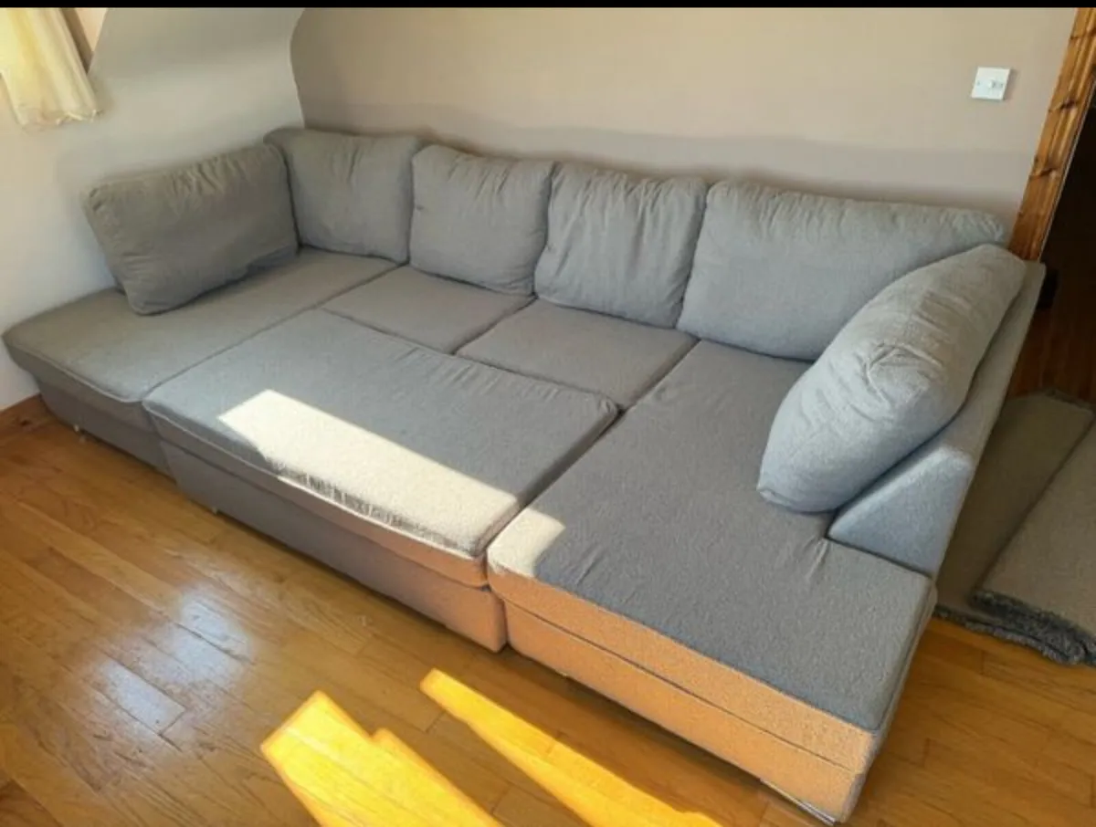Couch - Image 1