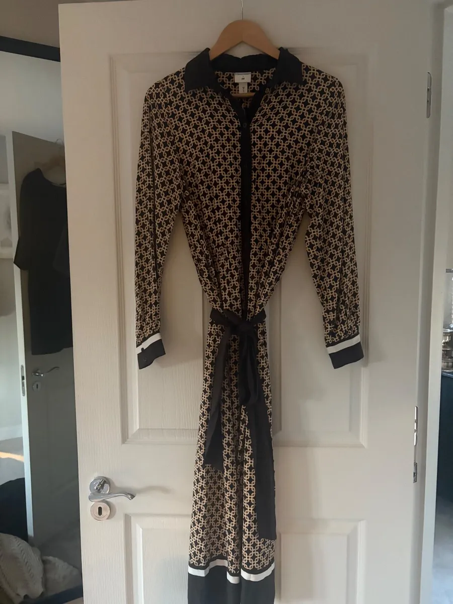 Ladies dress - Image 2
