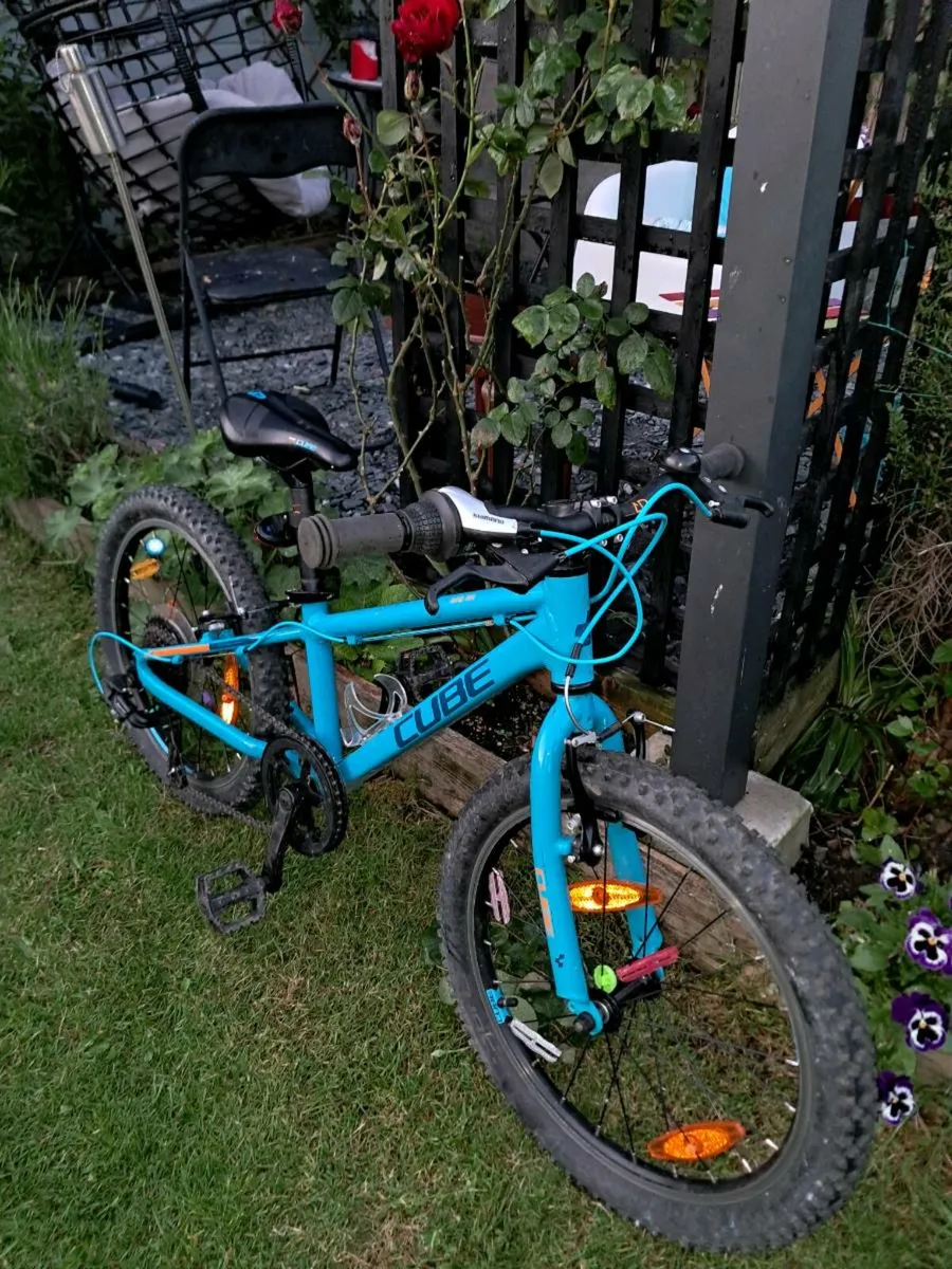 Kids Cube Bike for Sale in Dundrum - Image 2