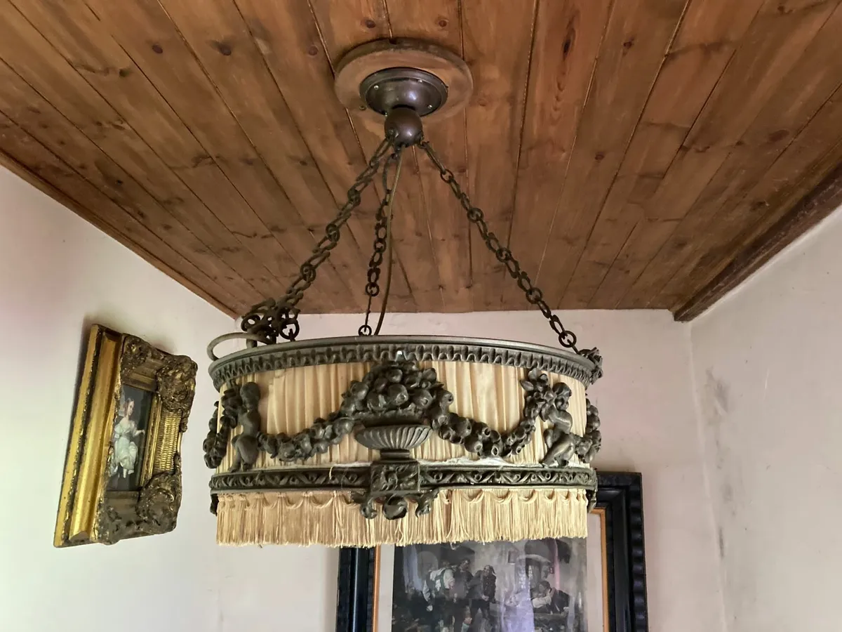 Antique large hanging light - Image 2