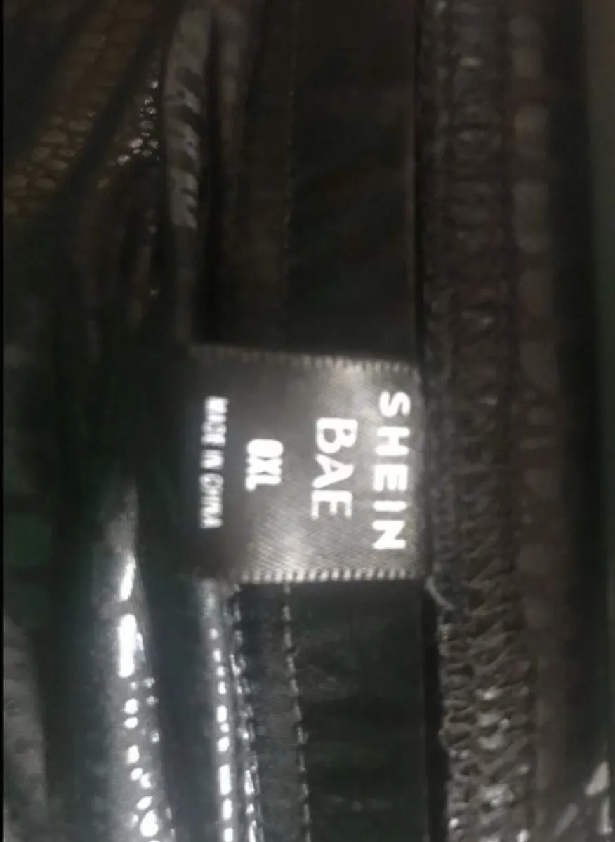 Shiny Black Croc Effect Skirt - Image 2