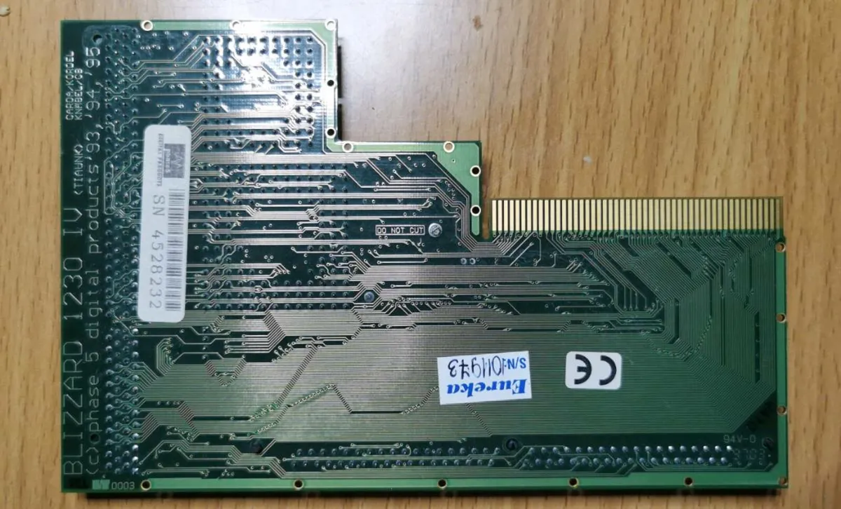 Amiga 1200 Infinitiv Tower +Blizzard 1230 IV 128MB - Image 4