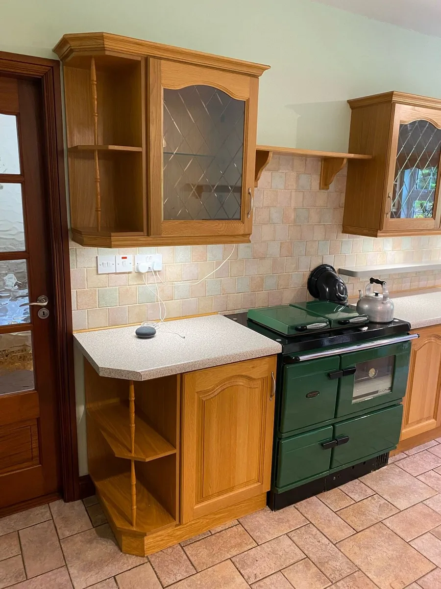 Kitchen Units - Image 1