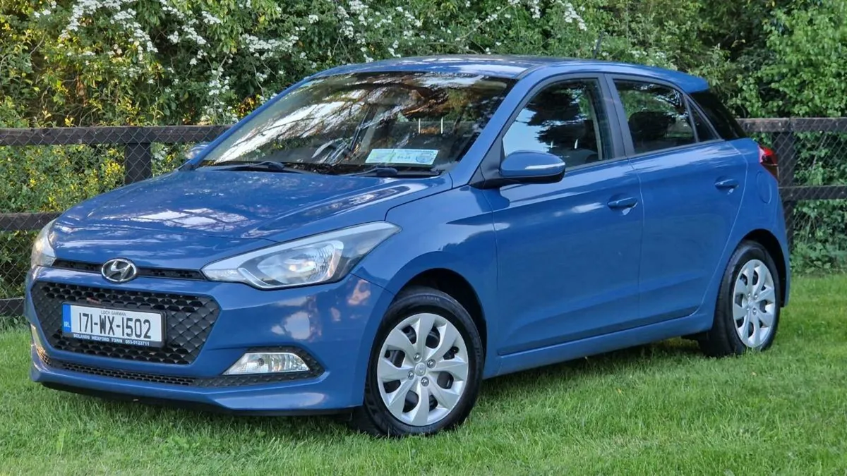 2017 Hyundai i20 Nct & Tax - Image 1