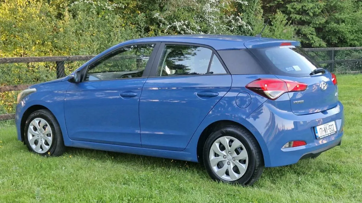 2017 Hyundai i20 Nct & Tax - Image 4