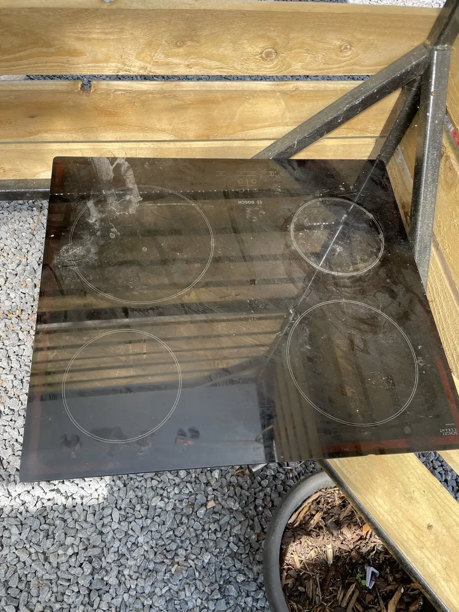 Electric stove and oven - Image 3