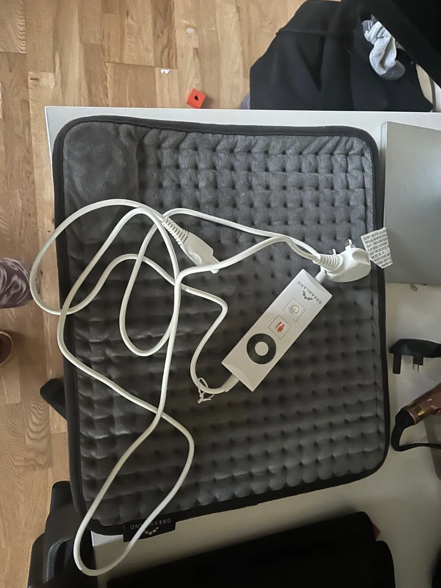 Electric heat pad