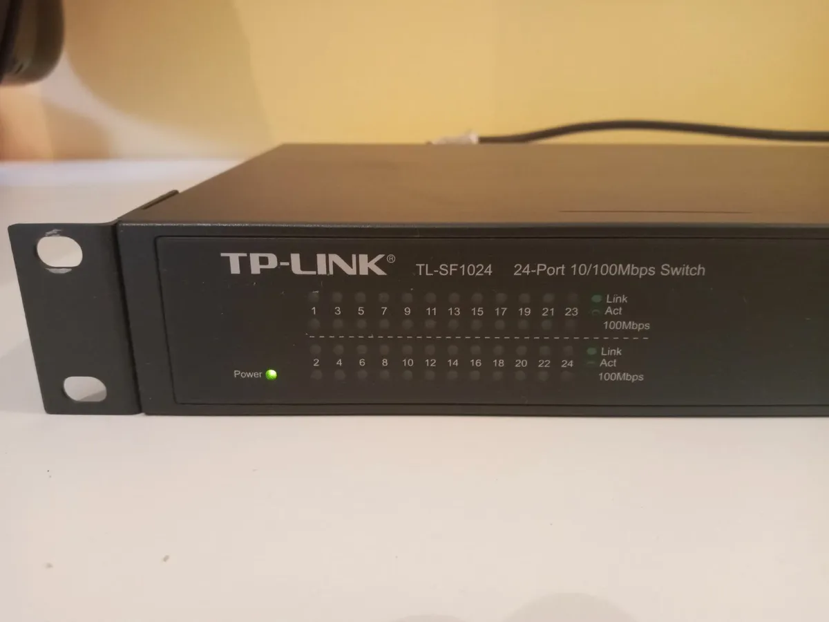 Postage-TP-Link TL-SF1024 /24 Port Gigabit Switch - Image 4