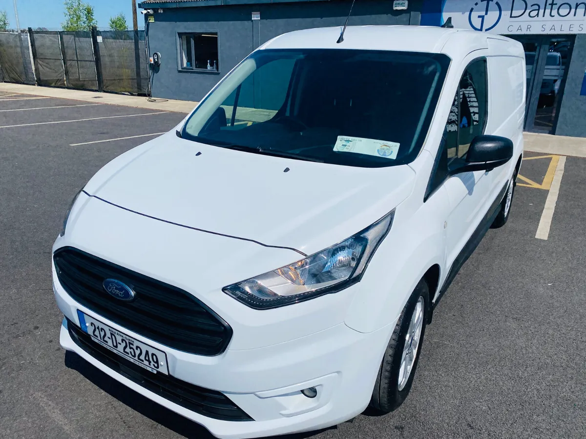 FORD TRANSIT CONNECT TREND 3 SEAT 2021 (212) - Image 1
