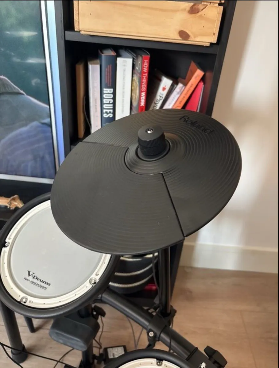 Roland TD-07DMK V-Drum Set - Image 4