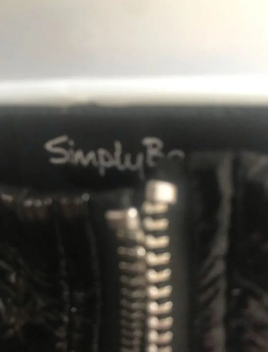 Shiny Black Cracked Effect Back Zip Skirt - Image 3