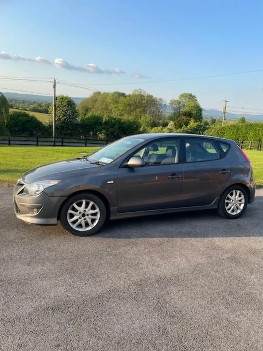 Hyundai i30 1.6 Comfort CRDi 5 dr 2011 - Image 3