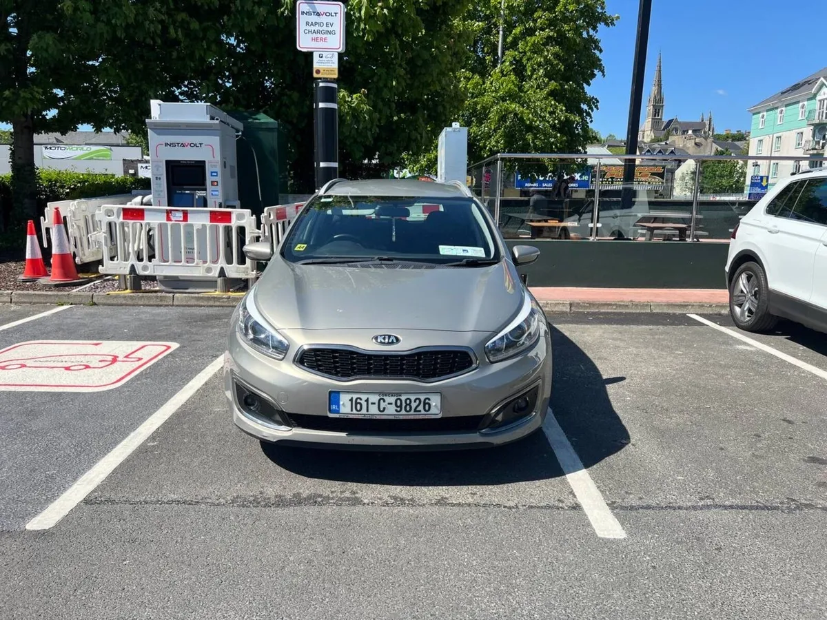 KIA Ceed Sportswagon EX - Image 3