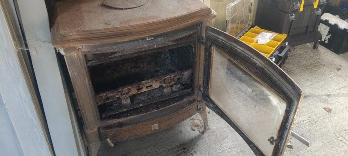 large stove - Image 2