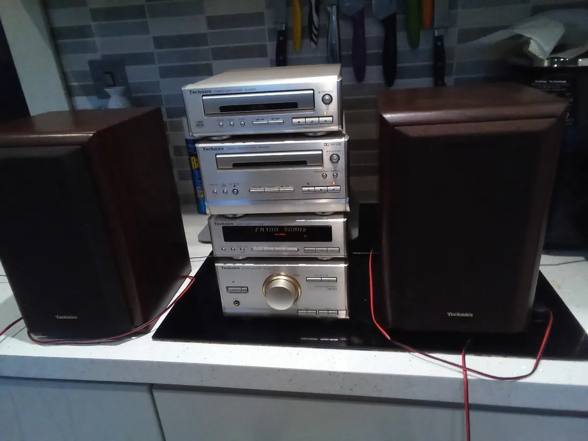 Stereo - Image 3
