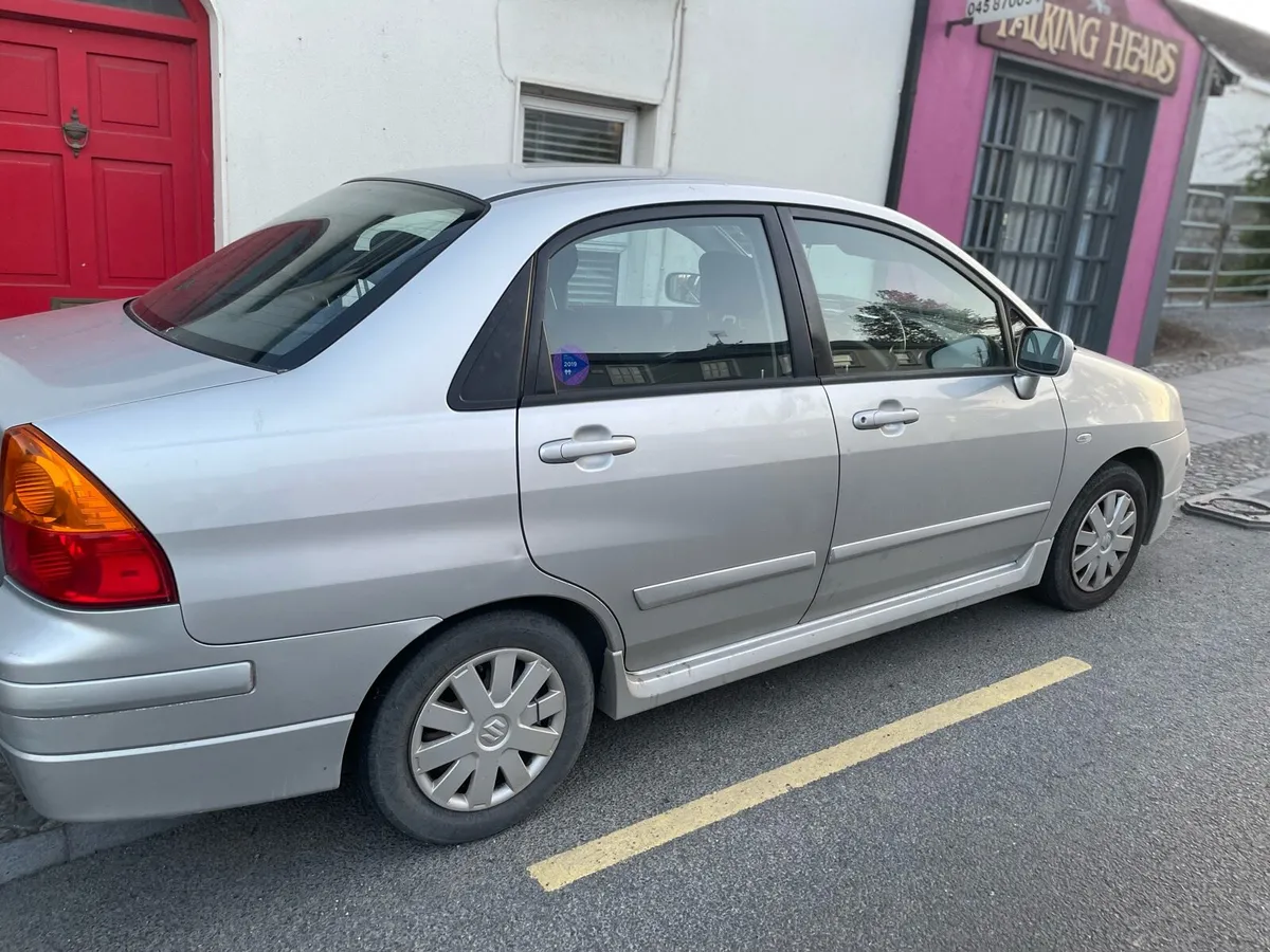 Suzuki Liana - Image 1