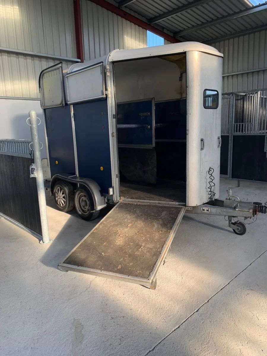 Horse trailer - Image 4