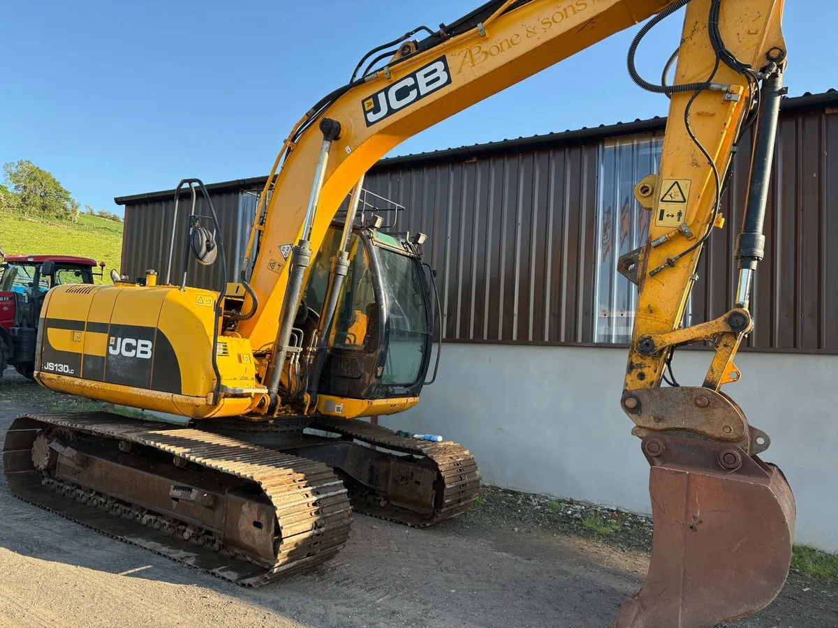 Js130 js 130      Hitachi - Image 2